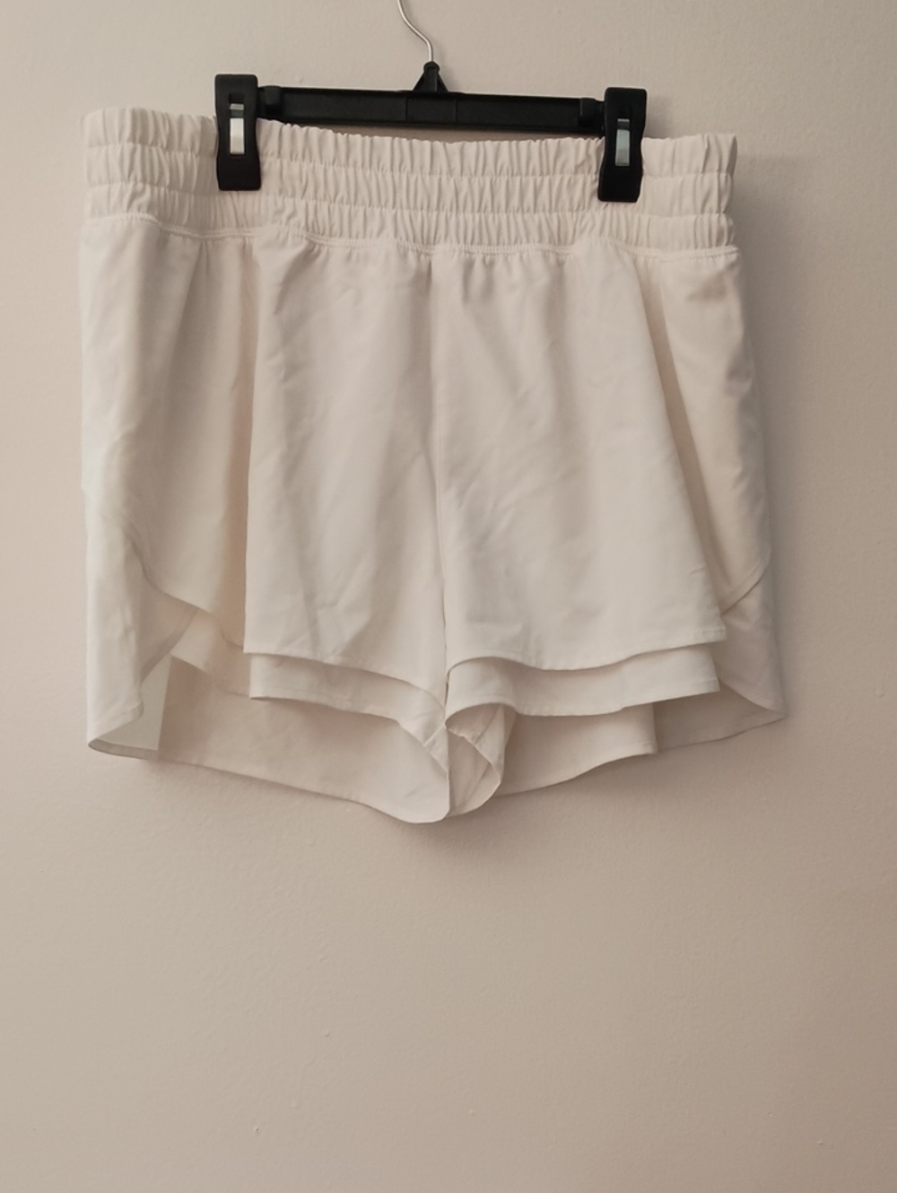 CALIA by Carrie Underwood Cream Layered Athletic Shorts